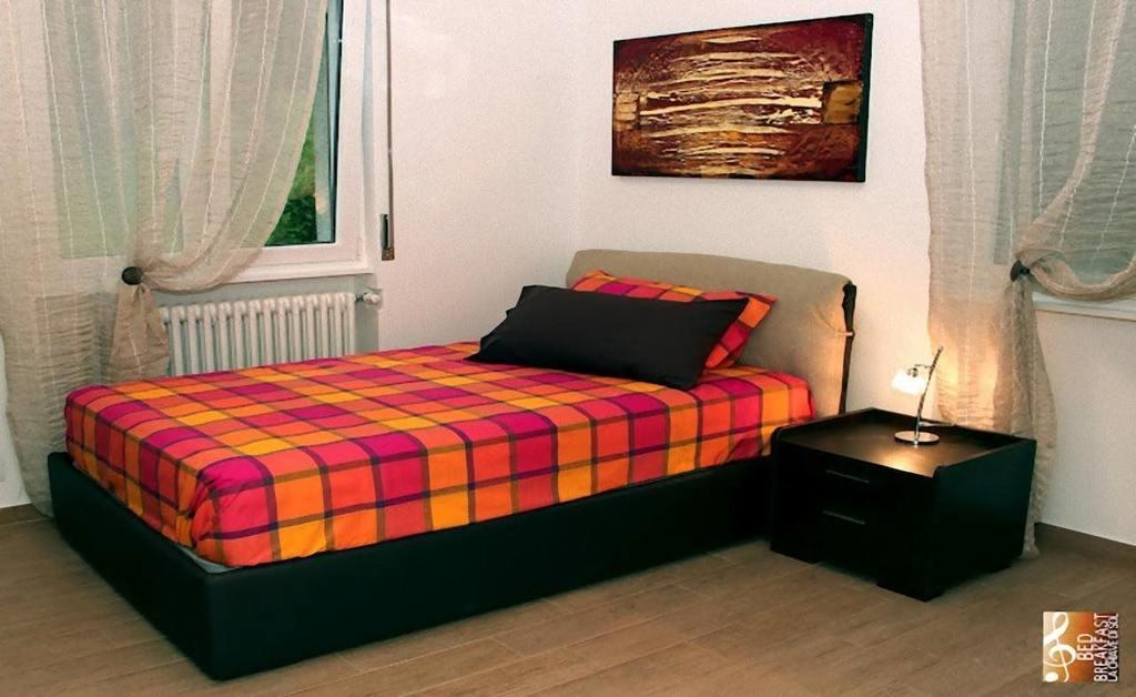B&B La Chiave Di Sol โกโม ภายนอก รูปภาพ